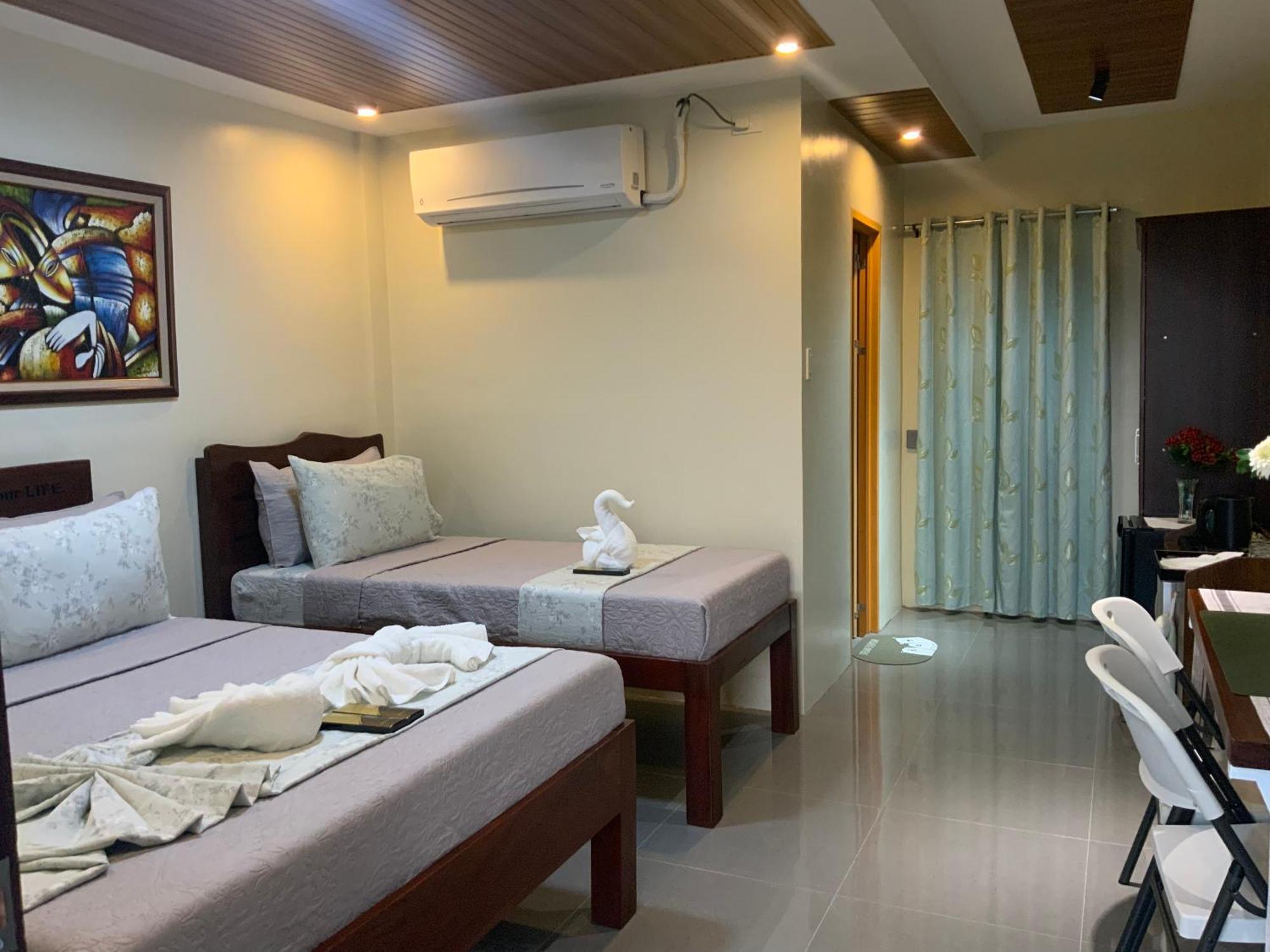 EA Apartelle - Metro Vigan Esterno foto