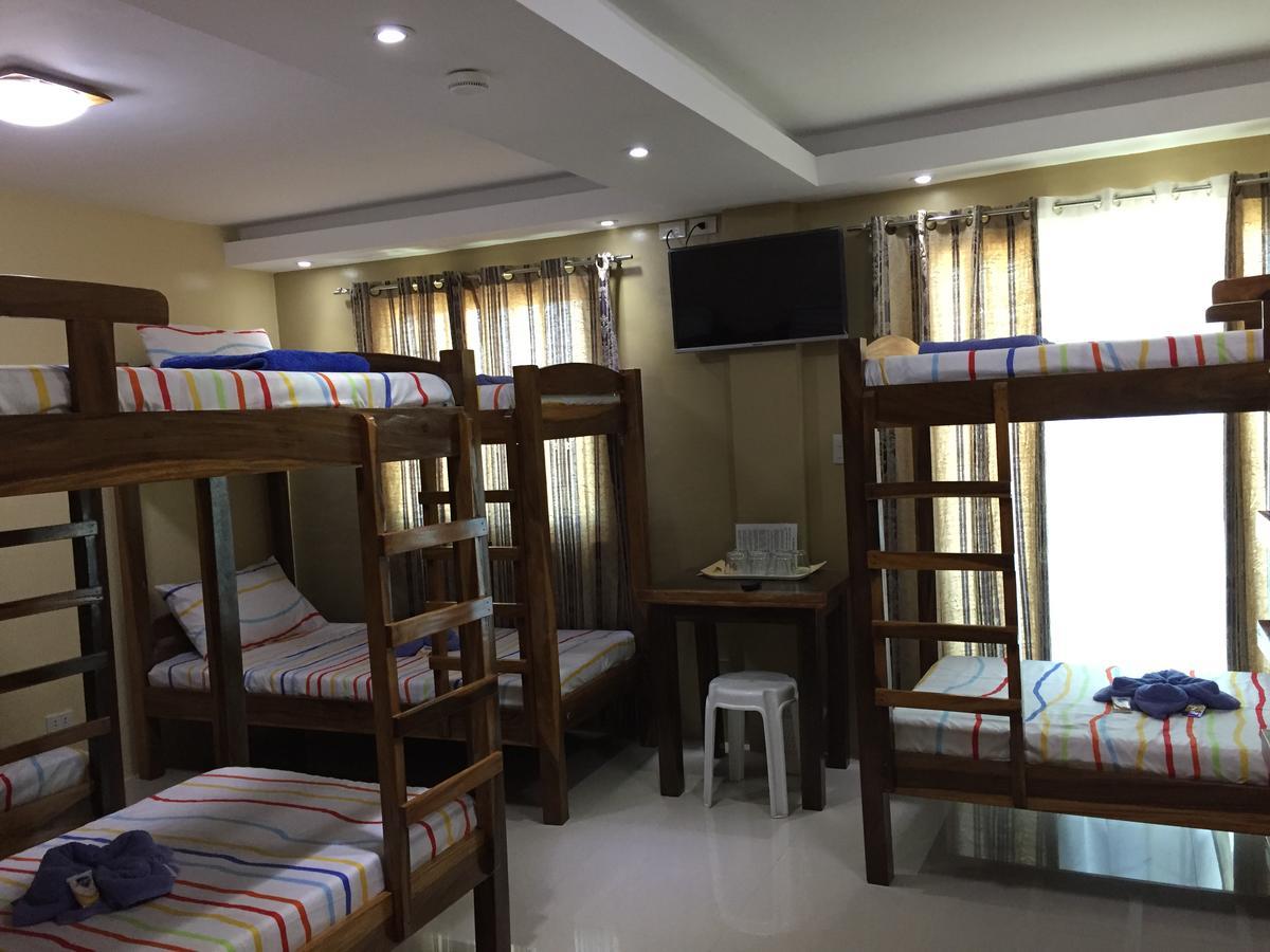 EA Apartelle - Metro Vigan Esterno foto
