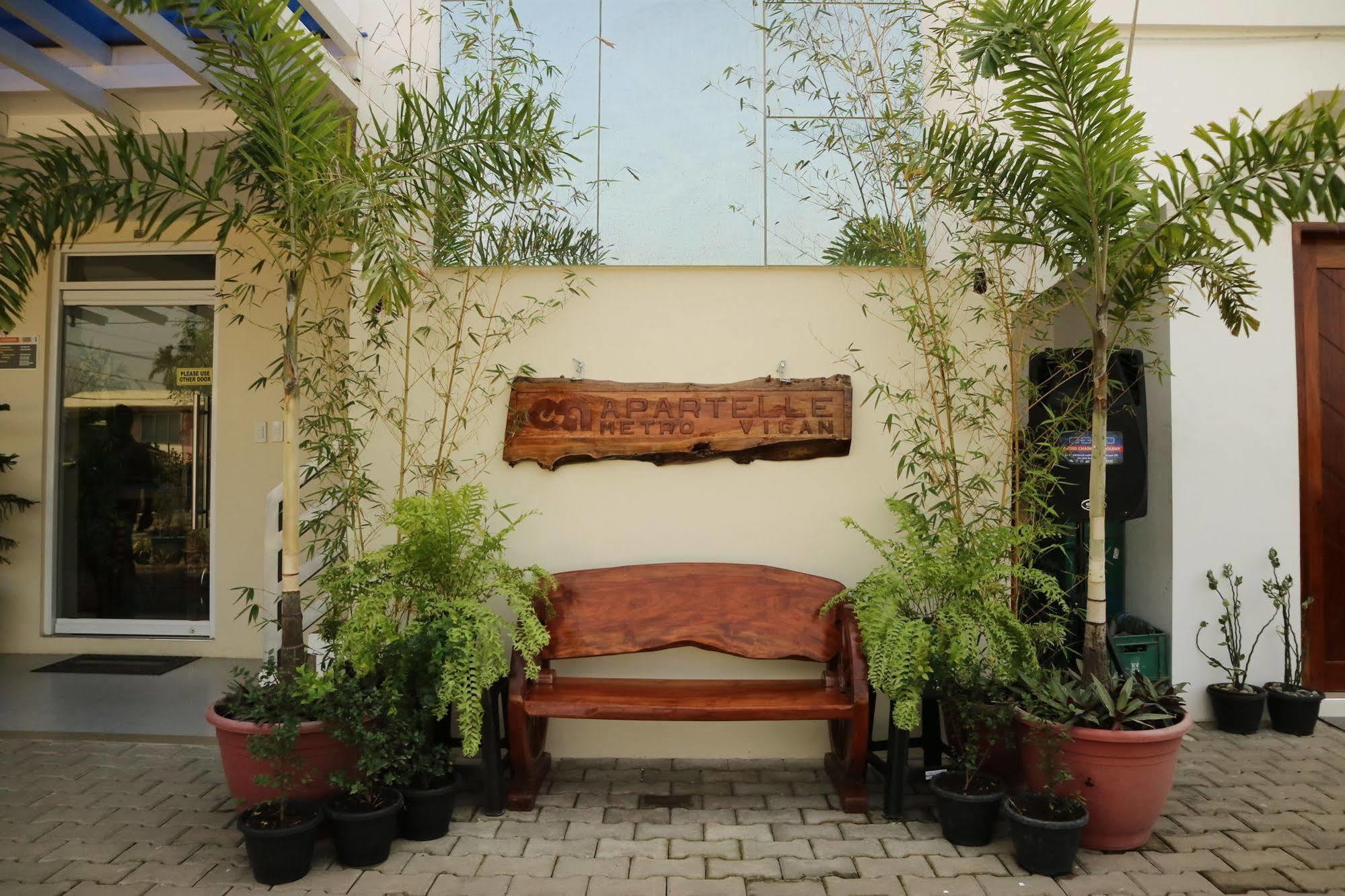 EA Apartelle - Metro Vigan Esterno foto