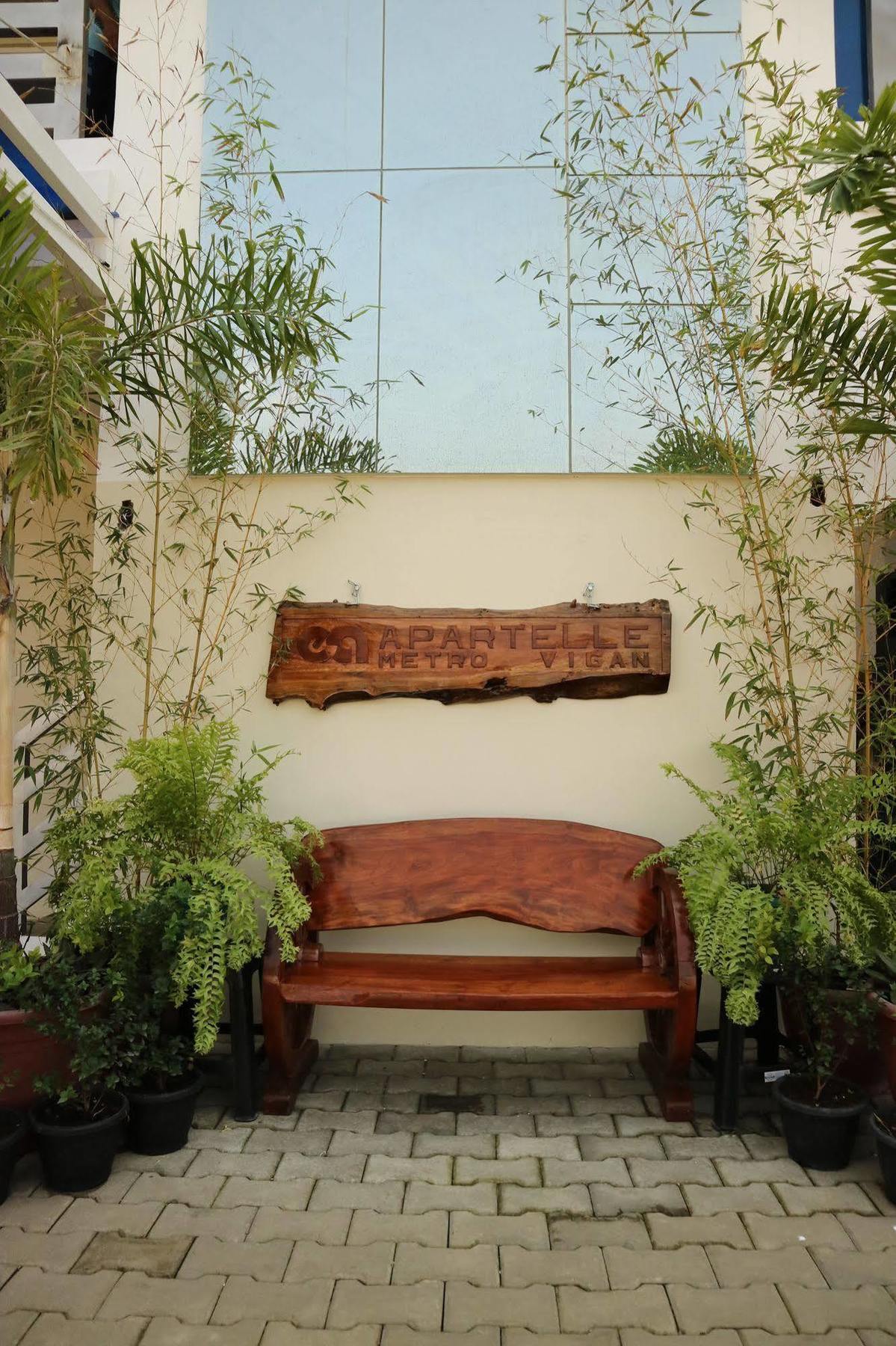 EA Apartelle - Metro Vigan Esterno foto
