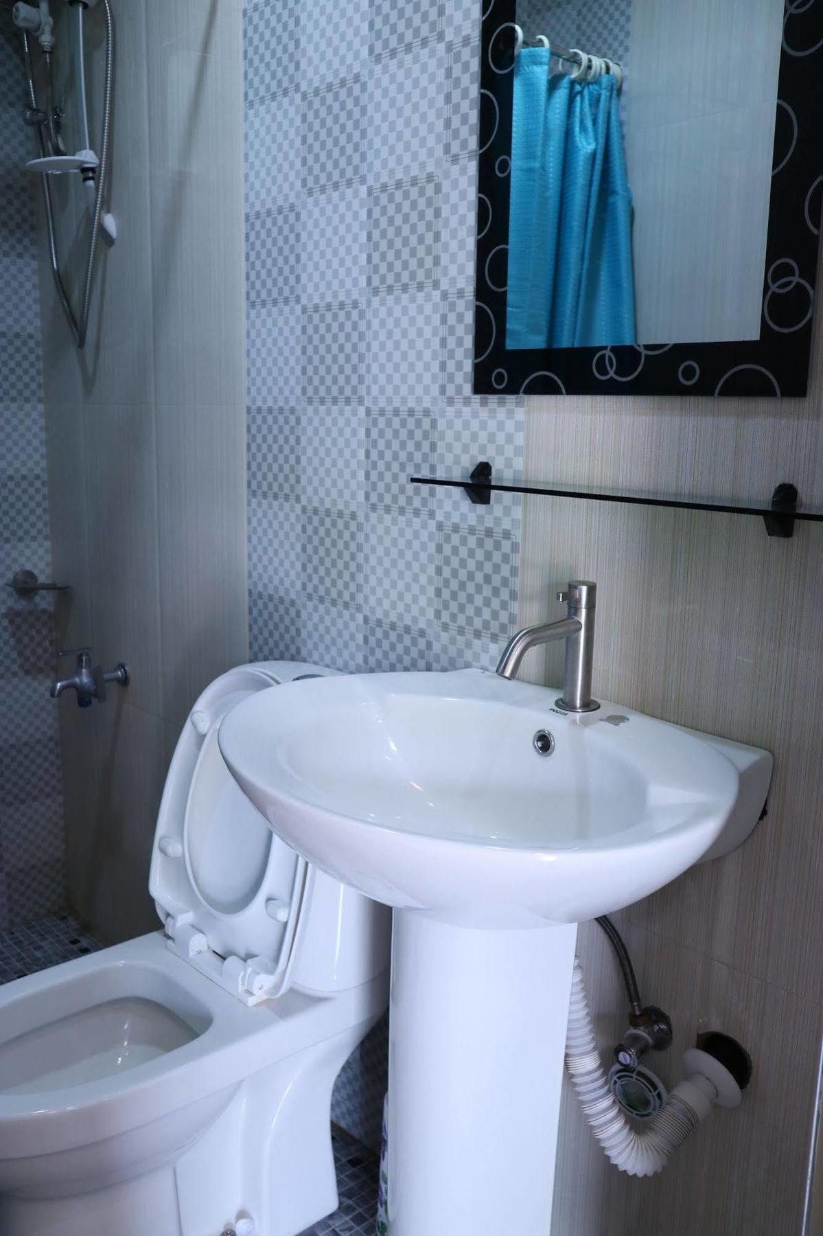 EA Apartelle - Metro Vigan Esterno foto