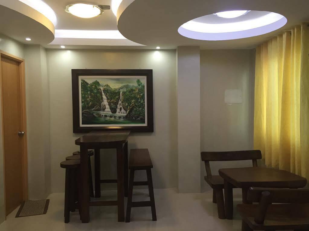 EA Apartelle - Metro Vigan Esterno foto